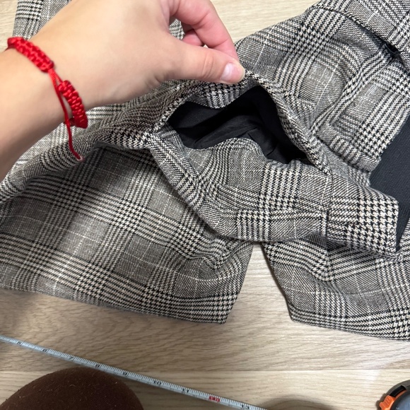 H&M Beige Plaid Slacks - Picture 7 of 7